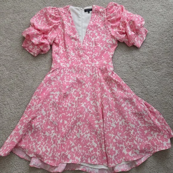 1. State Tiered Bubble Sleeve Dress - Picture 1 of 4